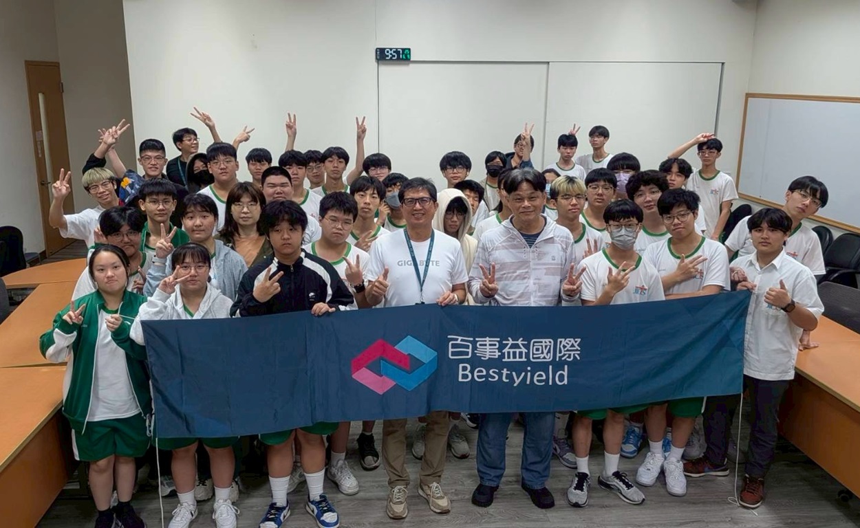 電腦的醫生～樟樹國際實中資訊科參訪(高一、二)