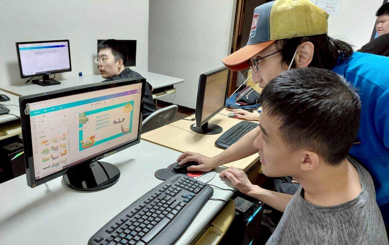 技嘉小胖威利電腦教室－Canva入門班(6-8月)