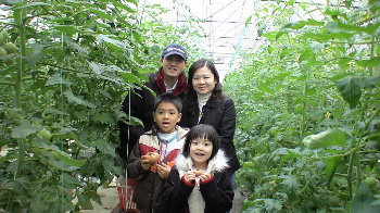 �����[�ݩ�j��