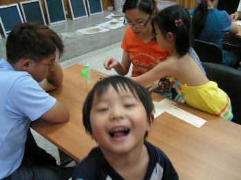 �����[�ݩ�j��